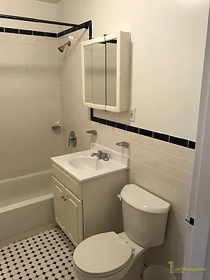 Rented by Lisa Management Inc | media 33