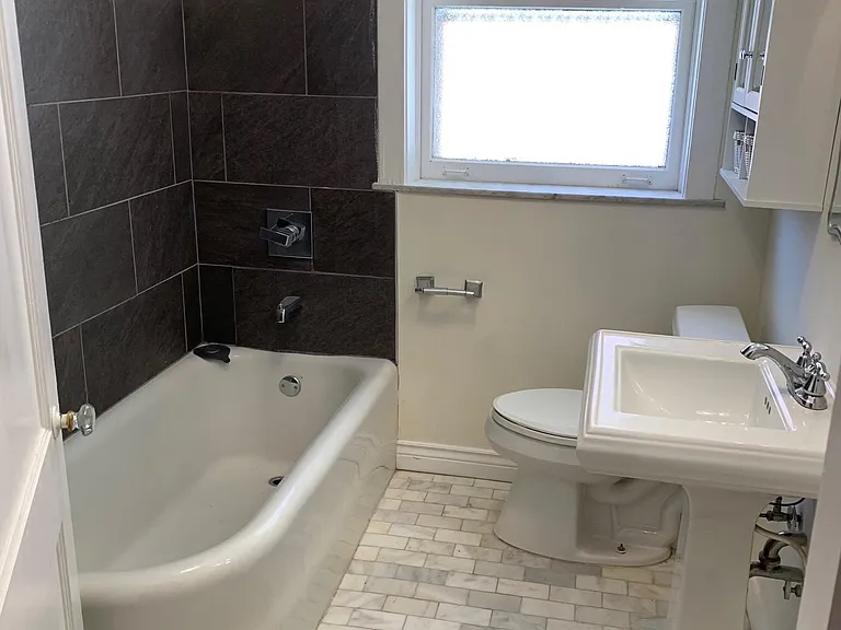 7441 Teasdale Ave — Photo 9