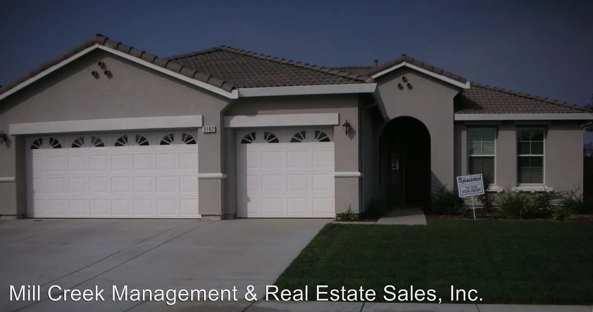 3102 W Vine Ave photo 1