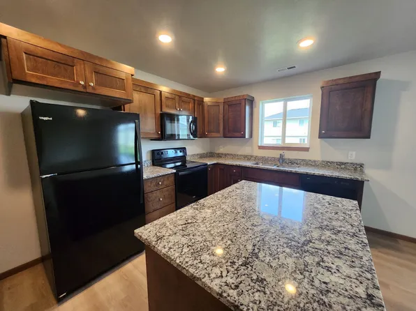 Sundance Ridge / Radiant Place, 5700 E Radiant Pl #5704, Sioux Falls, SD 57110