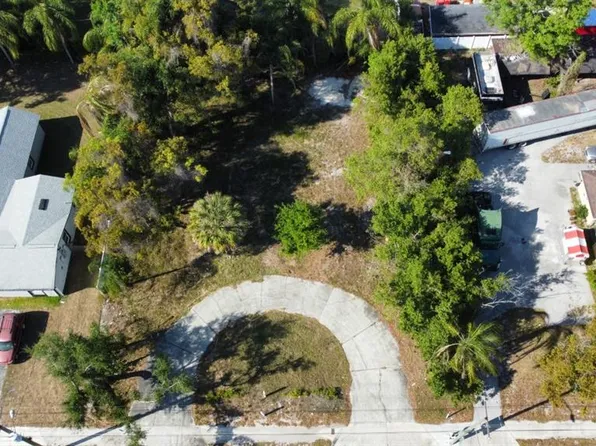 1905 W Sligh Ave #17, Tampa, FL 33604