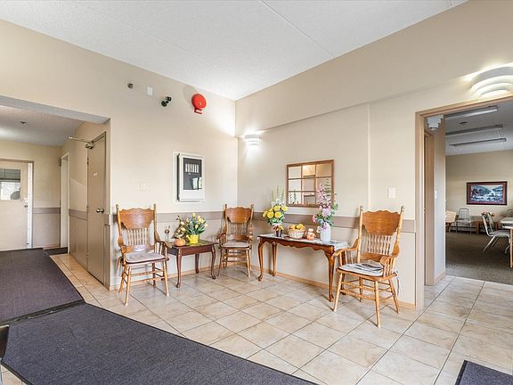 3rd image of 112 Church Rd #205