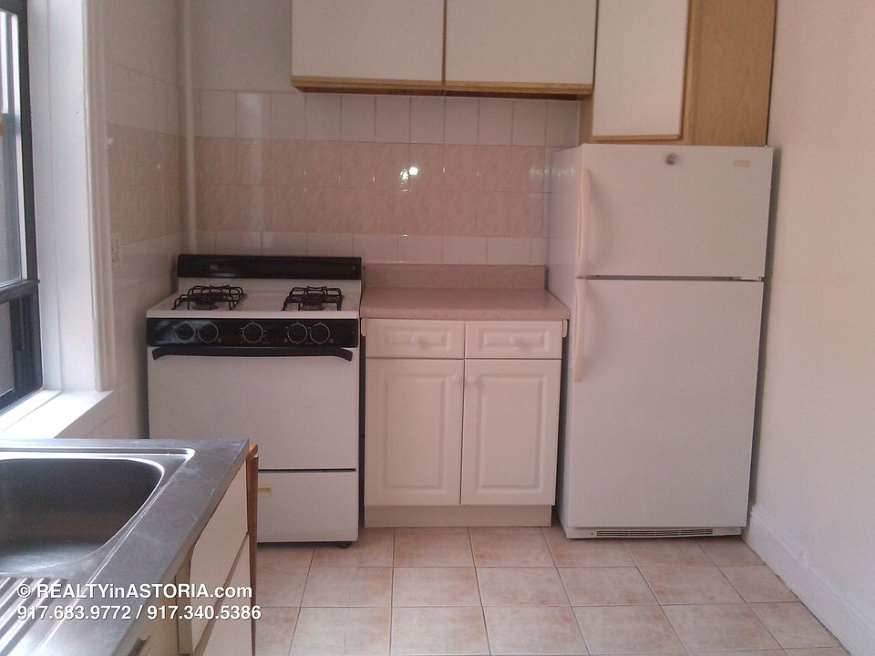 1st image of 3410 33rd St APT 2B