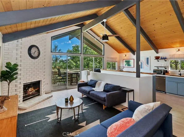 1219 Klondike Dr, Lake Arrowhead, CA 92352