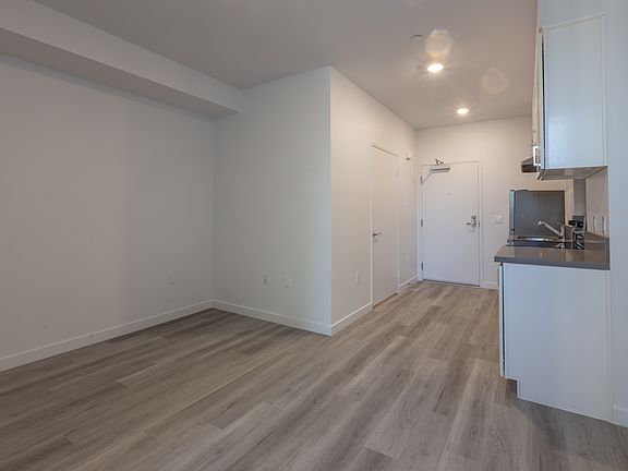 5th image of 4008 W Martin Luther King Jr Blvd #13c608f6a