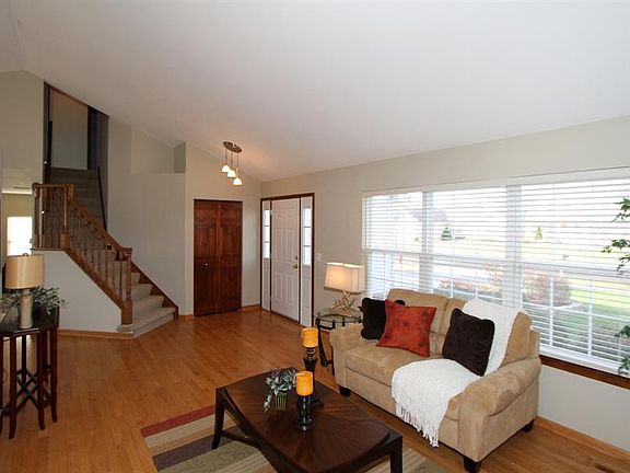 5th image of 1431 Whitehorse Ln