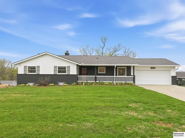 10604 N 50th Ave, Omaha, NE 68152