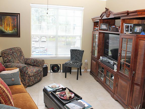 3rd image of 180 VERA CRUZ Drive #222