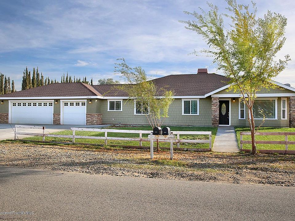 1st image of 10210 E Avenue S12