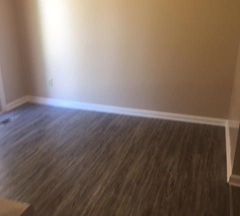 5th image of 10408 Victoria Dr APT A