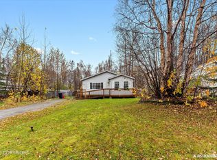 432 E Rempel Ave, Palmer, AK 99645