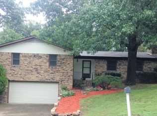 103 Oxford Ln, Harrison, AR 72601