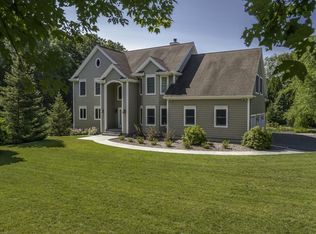 43 Clipper Point Rd, Mystic, CT 06355