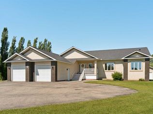 52 E Silvertip Dr, Foothills County, AB T1V 1Z2