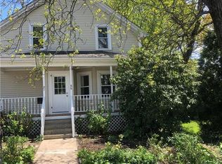 86 Adelaide Ave, Warwick, RI 02886