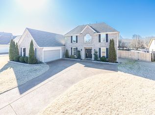 9303 Falcon Hill Dr, Lakeland, TN 38002