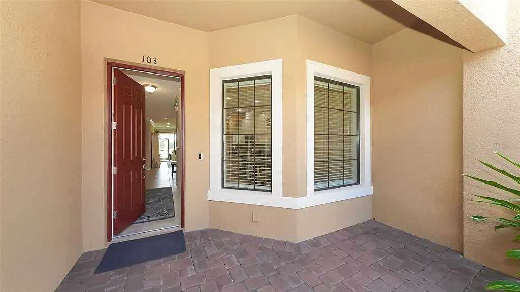 2 bed, 2.0 bath, 1528 sqft, $3,000 — Photo 3