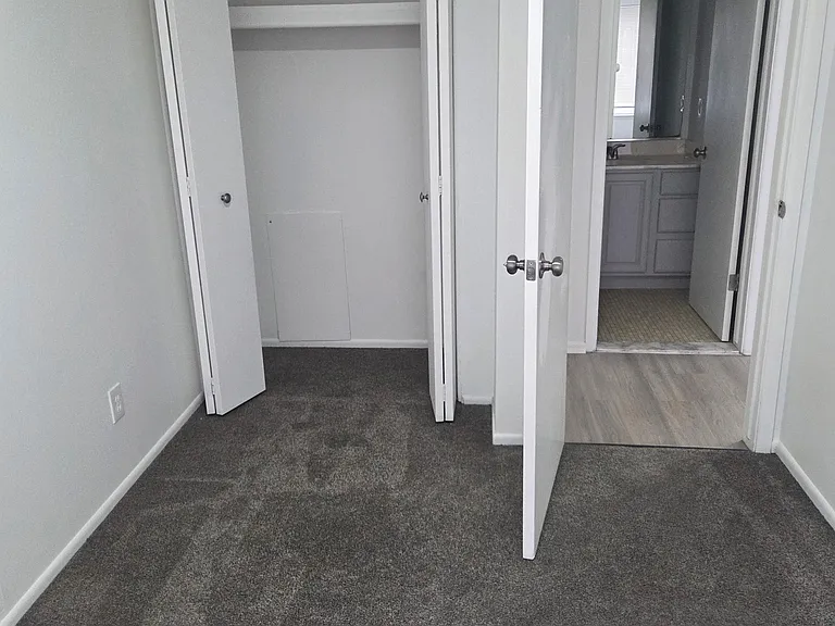 420 Hill St #7 — Photo 6