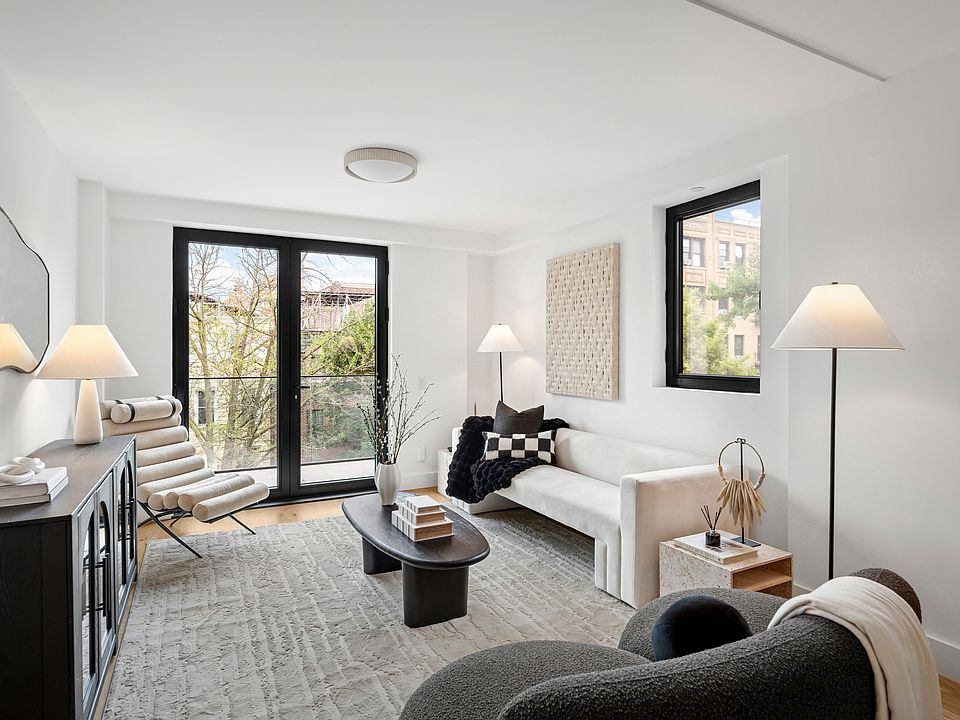 1st image of 228 13th St #404