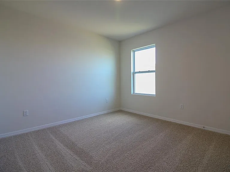 2822 Ivy Lake Ct — Photo 17