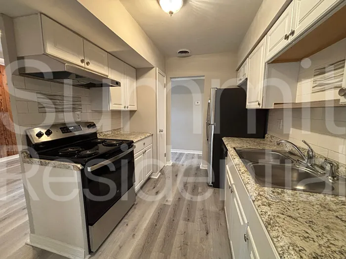 4420 Bass St — Photo 4
