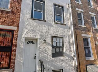 1018 S Randolph St, Philadelphia, PA 19147