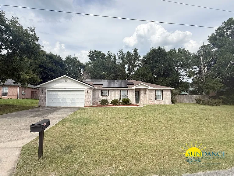 1252 Northview Dr — Photo 25