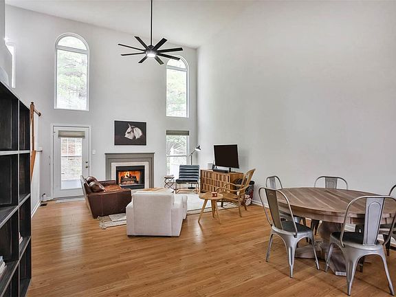 2nd image of 11921 Moorland Woods Cir