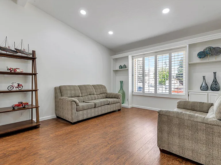 2972 Sombrero Cir — Photo 8
