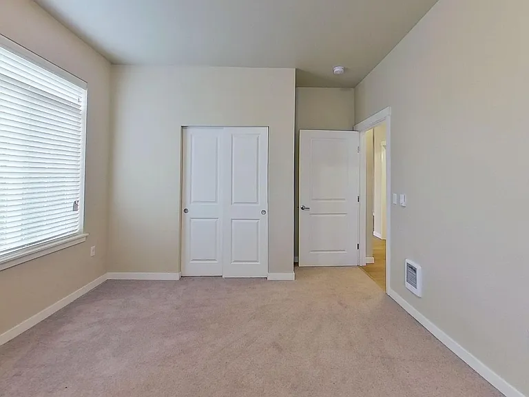 5008 4th Way SW #204 — Photo 12
