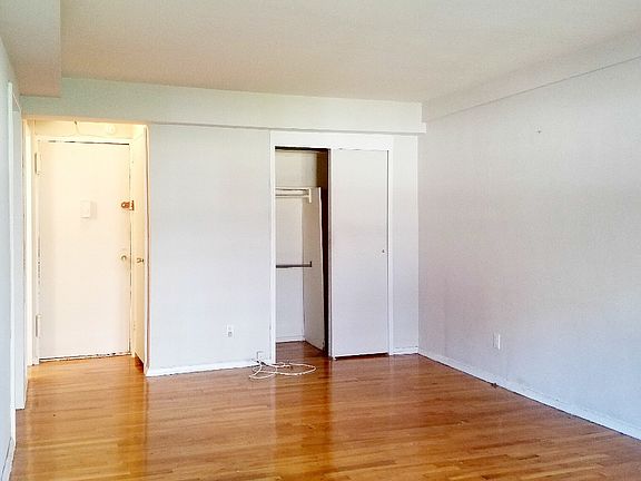 4th image of 22 W 14th St #4KN