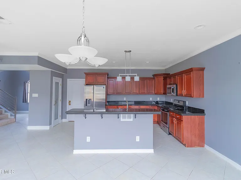 4744 Excalibur Dr — Photo 3