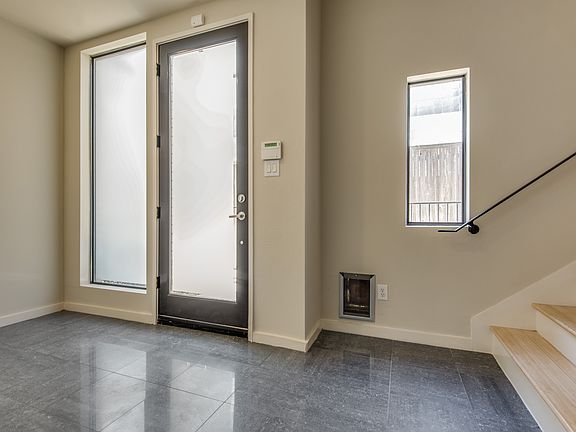 3rd image of 4235 Holland Ave APT B