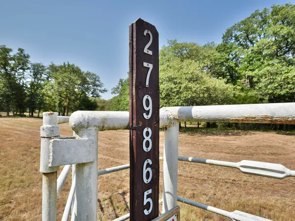 279865 Terrapin Rd, Comanche, OK 73529