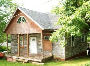 23 Sixth C St, Marion, NC 28752