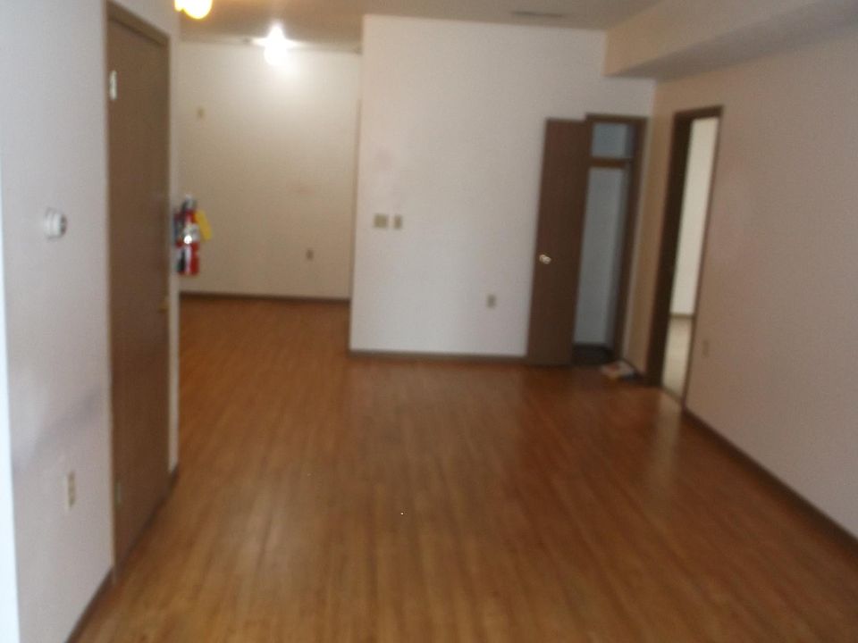 2nd image of 325 E College St #1630