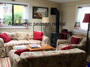 21 Brown St, Narragansett, RI 02882