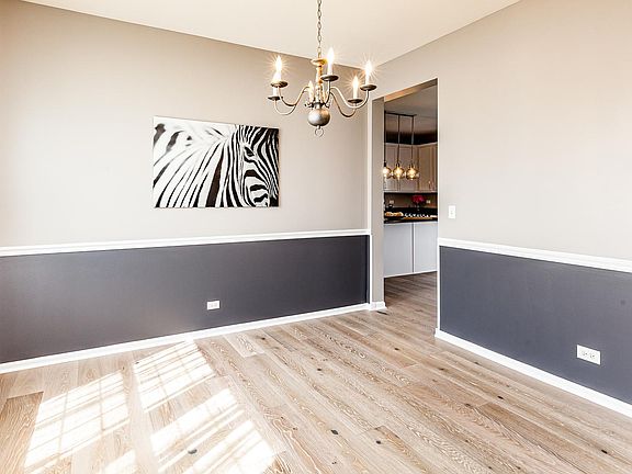 4th image of 25048 W Rockwell Ln