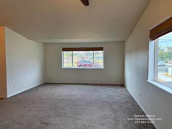 3rd image of 1020 Academy St