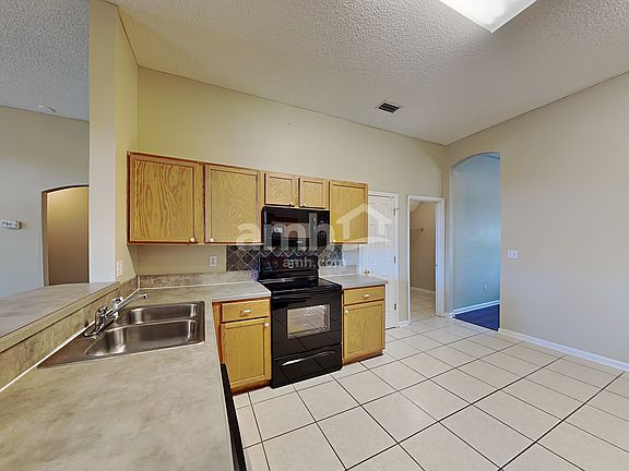 4th image of 2931 Plum Orchard Dr