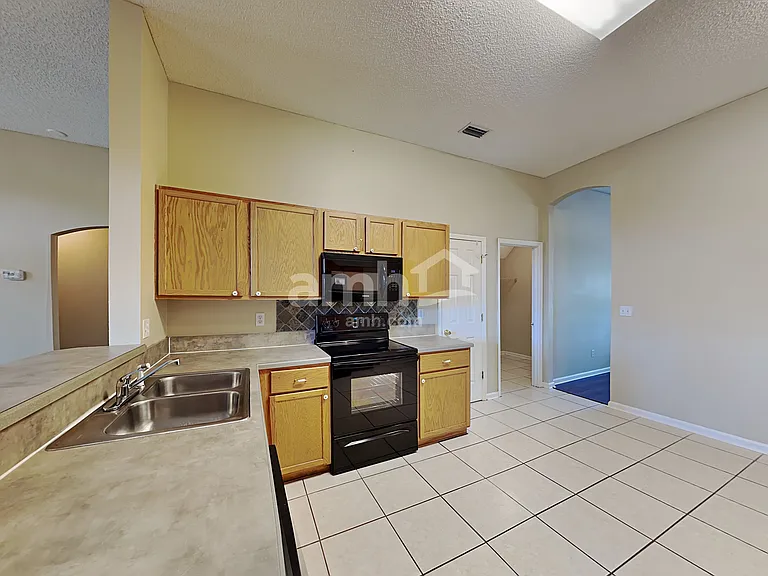 2931 Plum Orchard Dr — Photo 4