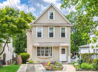 60 8th St, Ridgefield Park, NJ 07660