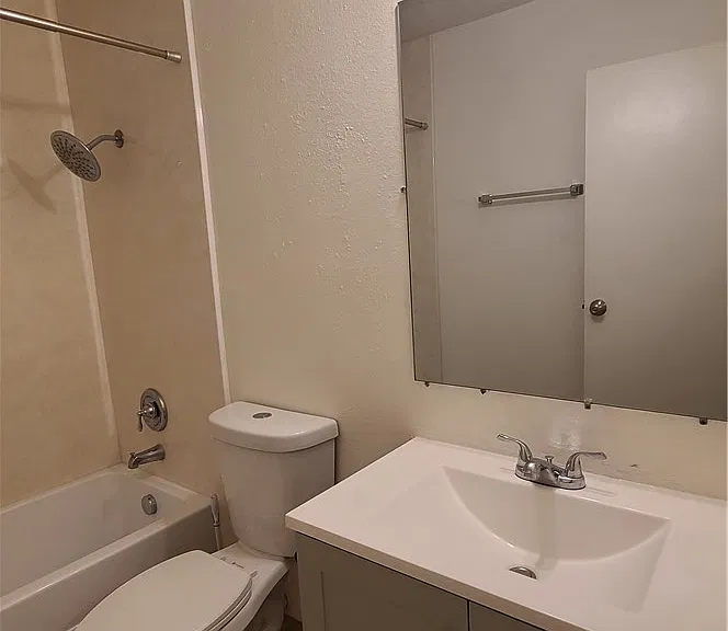 3117 E Carey Ave #3 — Photo 16