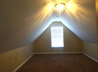 8087 Old London Rd, Charleston, SC 29406