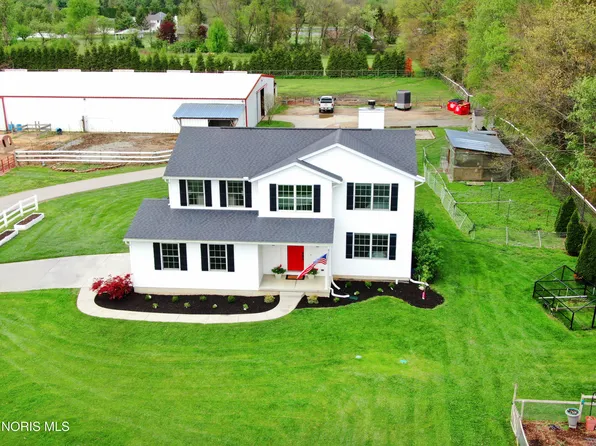 12560 Neapolis Waterville Rd, Whitehouse, OH 43571