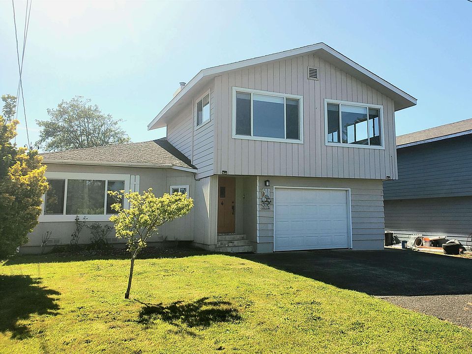 1st image of 128 Lela St