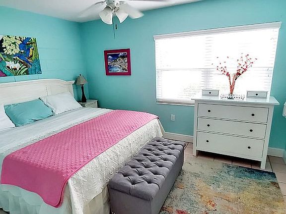 5th image of 7801 Ridgewood Ave APT 7