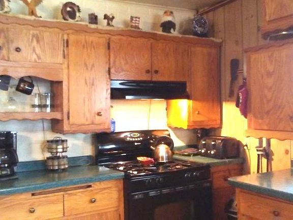 4th image of 1211 Plattsburg St
