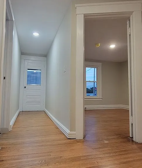120 W 12th St — Photo 3