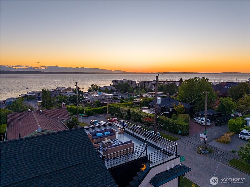 4th image of 3609 NW 62nd Street
